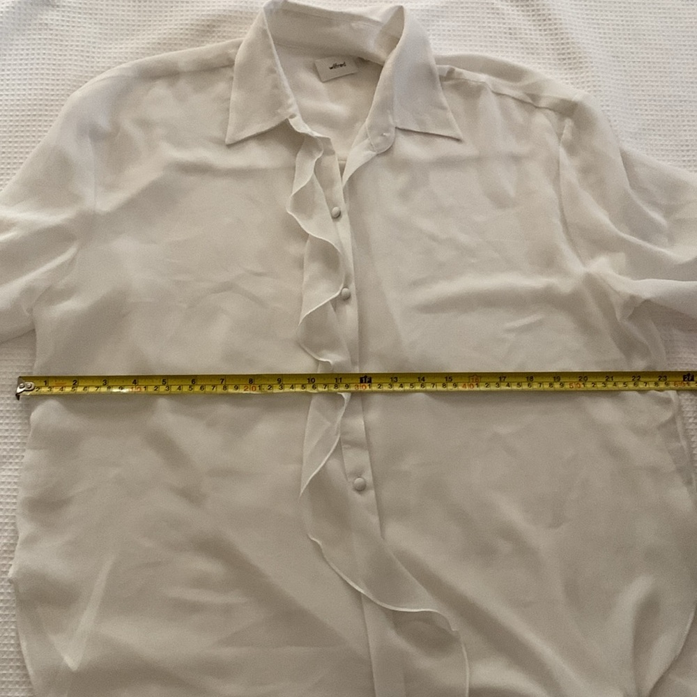 Wilfred Elegant White Ruffled Blouse size S - Picture 10 of 12